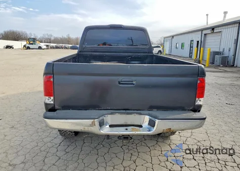 2002 Toyota Tacoma z USA, uszkodzony, nr VIN 5TEPM62N72Z031683